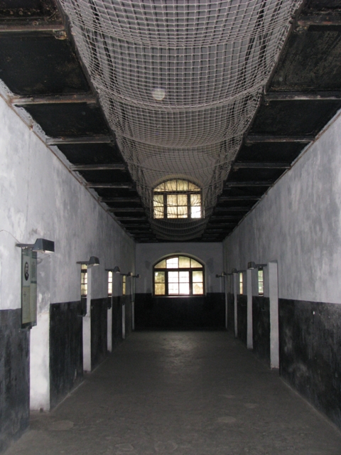 казематы тюрьмы крепости Орешек